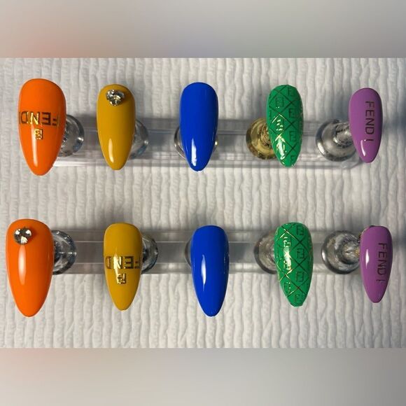 Color Theory gel pressons - Picture 5 of 11